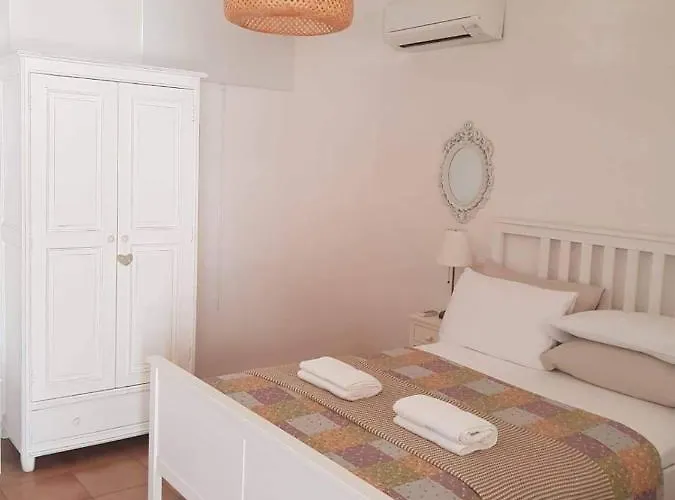 Villaggio Imbesi בית הארחה 3*