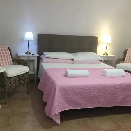 Casa de hóspedes Villaggio Imbesi 3*