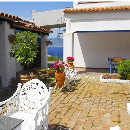 Pensjonat Villaggio Imbesi Villa San Giovanni