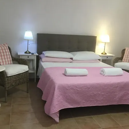 Villaggio Imbesi 게스트하우스