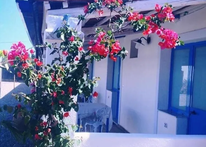Villaggio Imbesi בית הארחה 3*