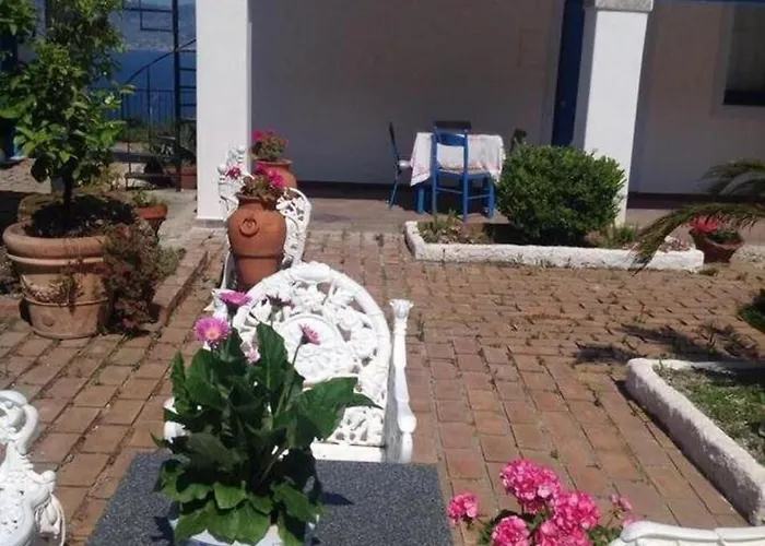 Villaggio Imbesi Casa de hóspedes